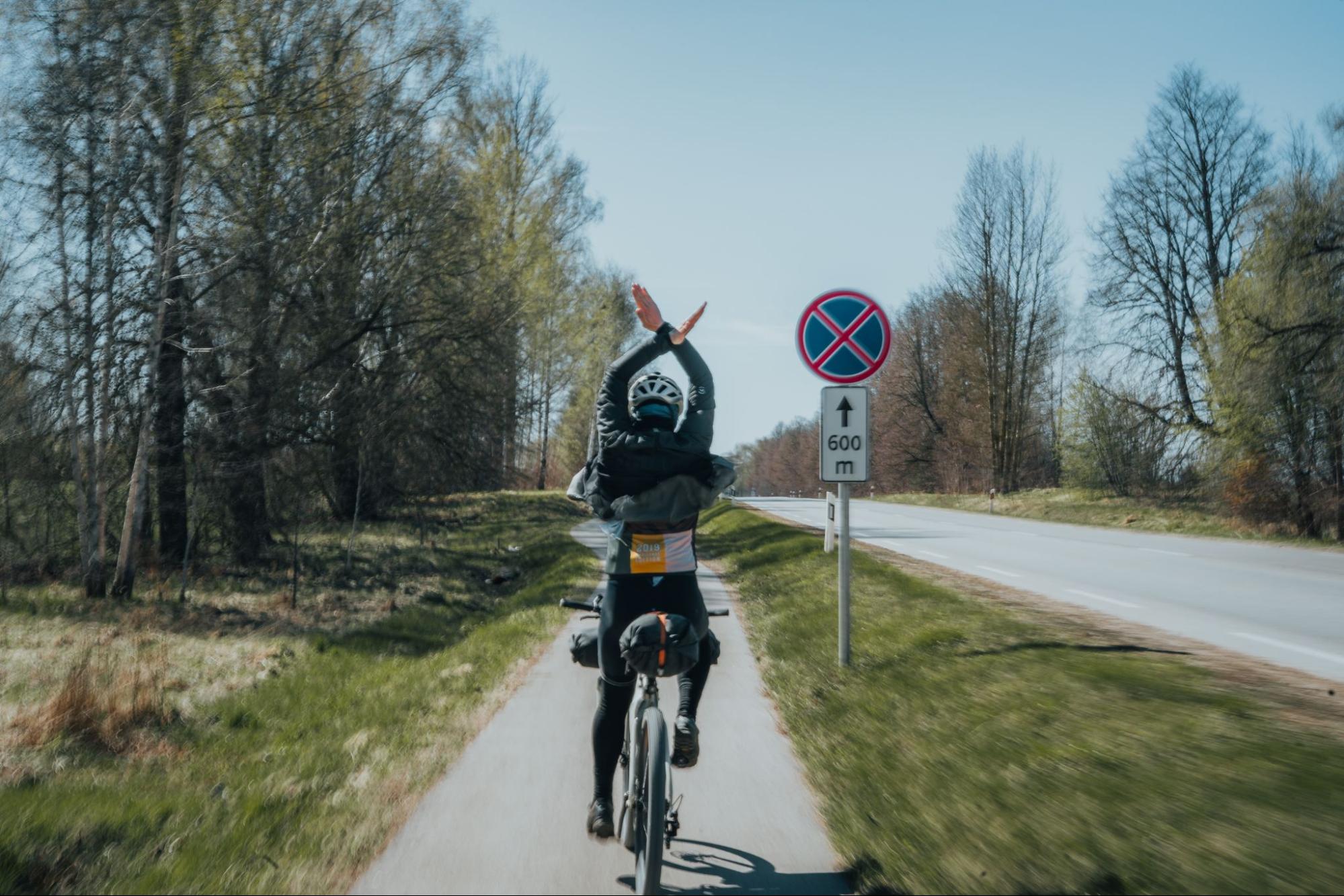 Dviračių takas link Pabiržės